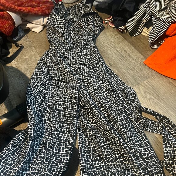 Calvin Klein black and white patterned Jumpsuit size 6 - Picture 1 of 10